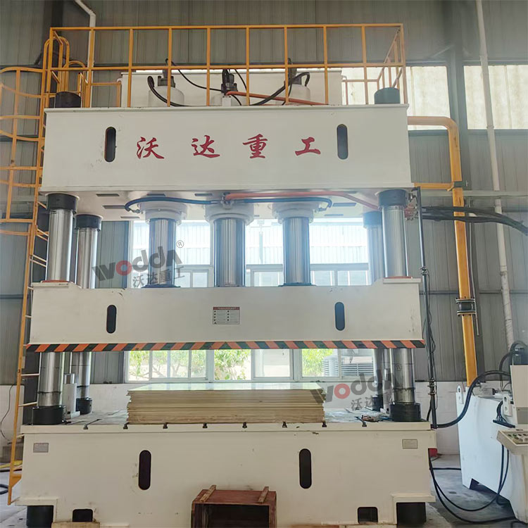 800噸四柱液壓機